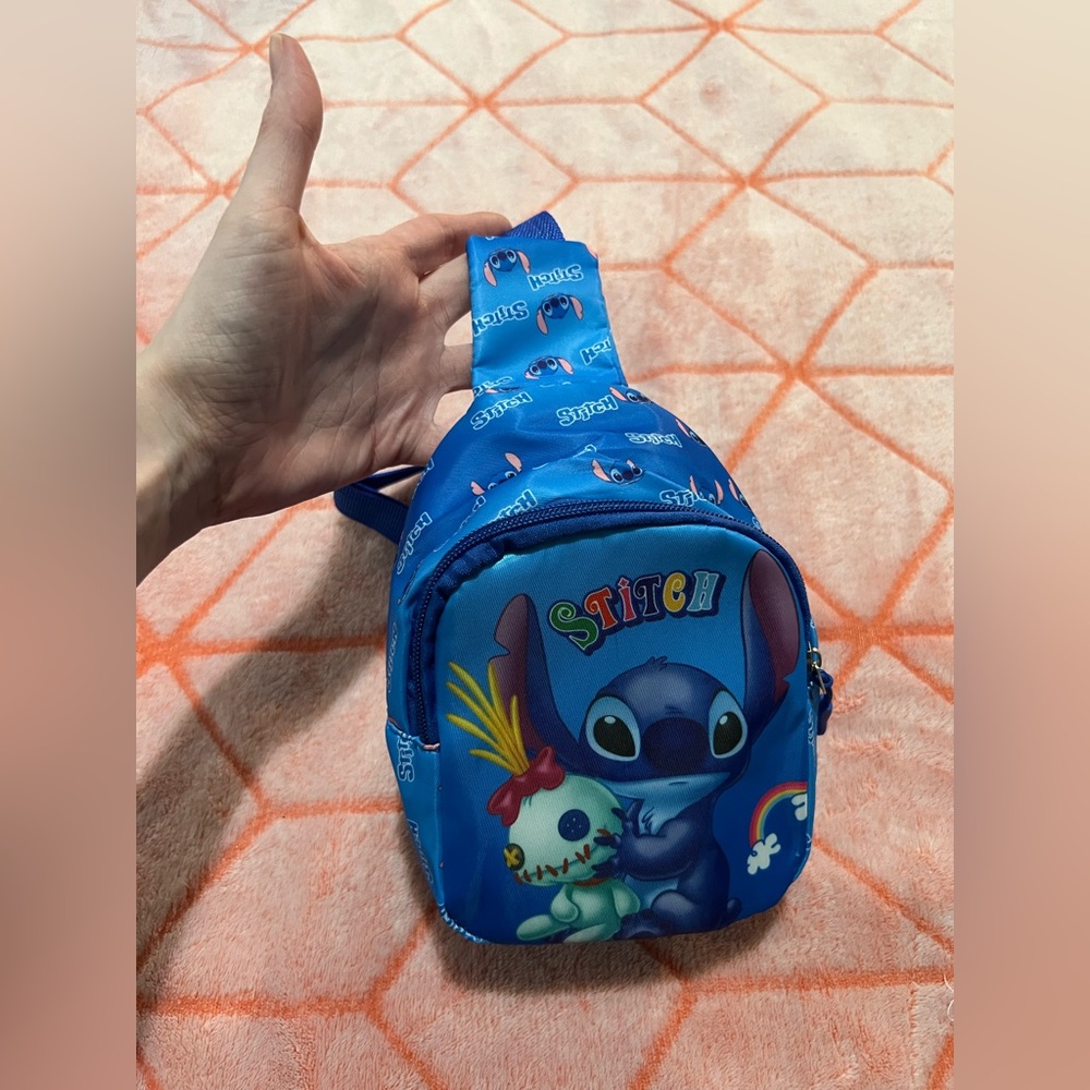 Kids Stitch & Scrump Sling Bag 💙NWOT💙